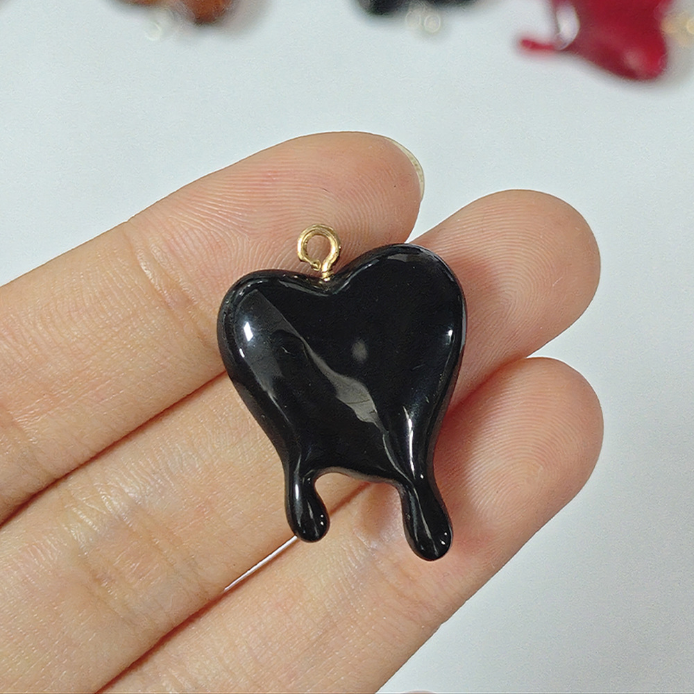 10 pendentifs en résine en for - Resin Art Heart avis et prix